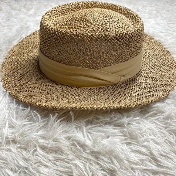Accessories - Panama straw hat